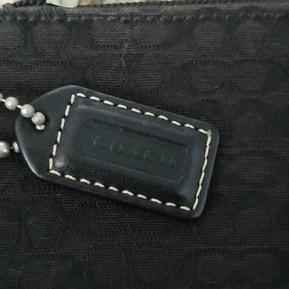 Coach Wrislet - Picture 2 of 3